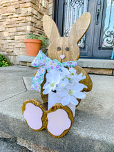 Load image into Gallery viewer, Outdoor Bunny Porch Pet